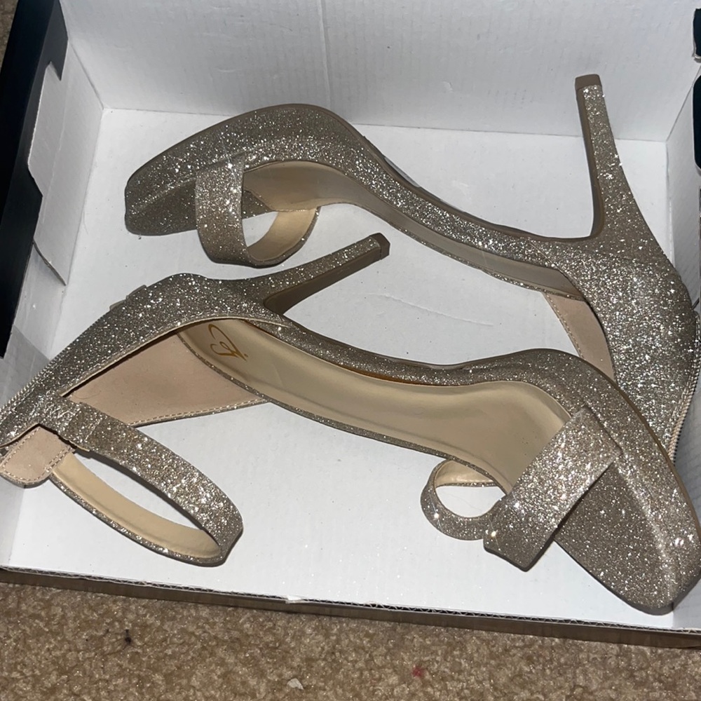 DRESS up HEELS STYLE - AMORA color CHAMPAGNE